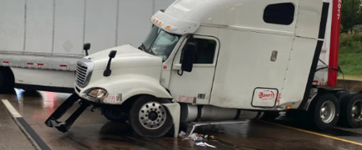 Truck Accident Lawyers Helping People Injured in Jackknife Accidents